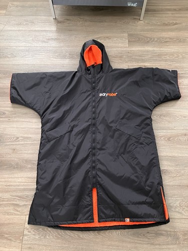 Dryrobe sleeve size - 3/4,