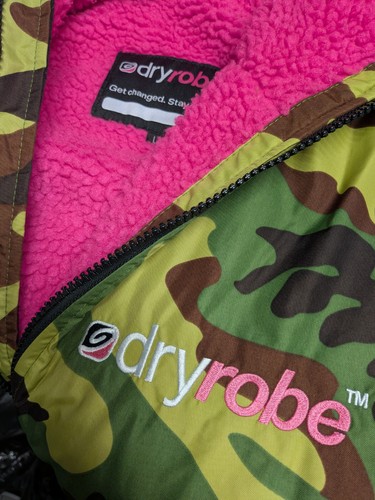 Dryrobe camo pink fleece - &,