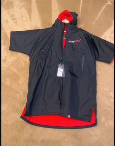 Dry robe short sleeve - sleeve, changing
