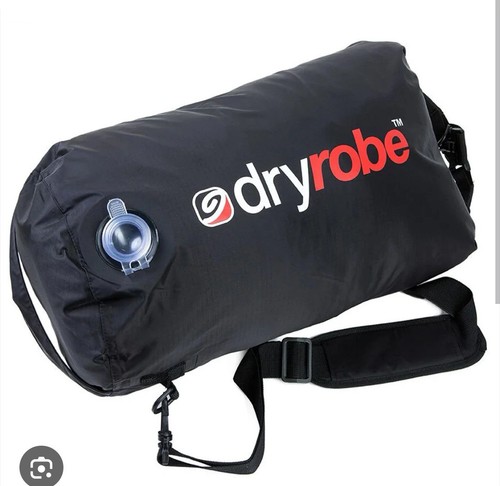 Dryrobe black travel bag - dryrobe,